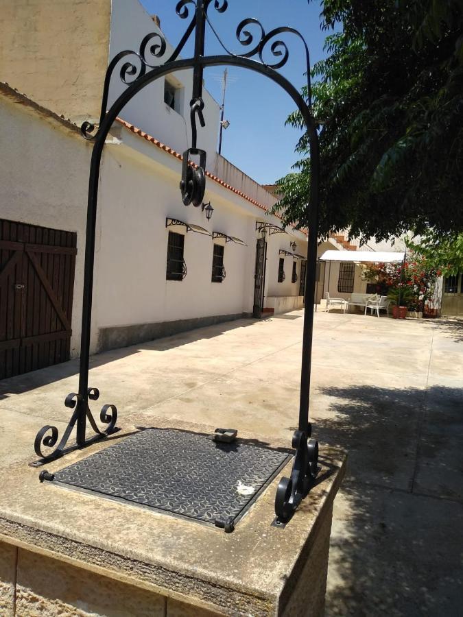 Casale Hibiscus Vila Santa Maria del Focallo Exterior foto